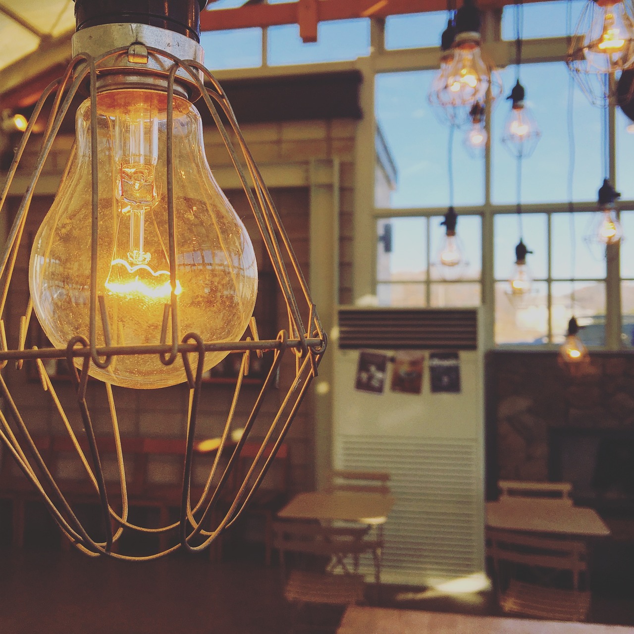 Bulb-2166904_1280